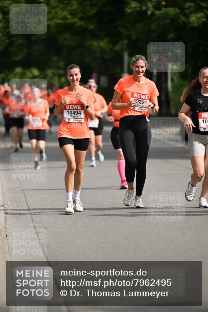 15.06.2025 - REWE Women's Run Dr. Thomas Lammeyer http://msf.ph/oto/7962495 15.06.2025 09:51:24 Laufen 10494, 22, 10 meine-sportfotos.de