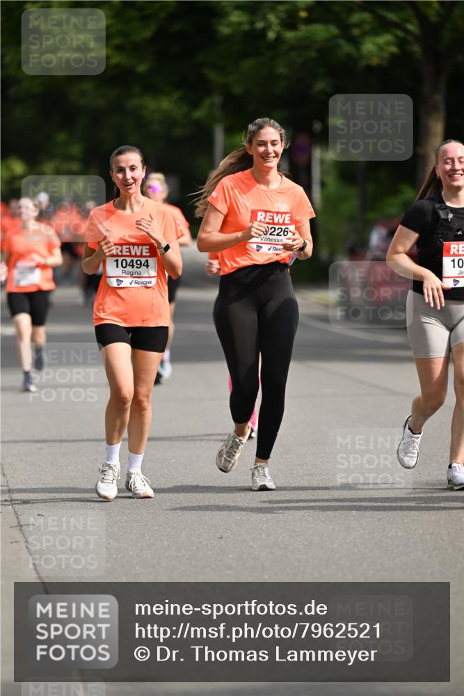 15.06.2025 - REWE Women's Run Dr. Thomas Lammeyer http://msf.ph/oto/7962521 15.06.2025 09:51:25 Laufen 10494, 226, 10 meine-sportfotos.de