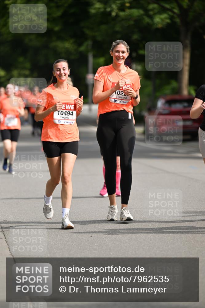 15.06.2025 - REWE Women's Run Dr. Thomas Lammeyer http://msf.ph/oto/7962535 15.06.2025 09:51:25 Laufen 10494, 1022 meine-sportfotos.de
