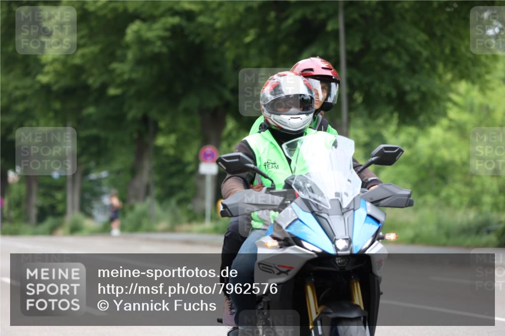 15.06.2025 - 7 Türme Triathlon Yannick Fuchs http://msf.ph/oto/7962576 15.06.2025 11:03:26 Radfahren  meine-sportfotos.de