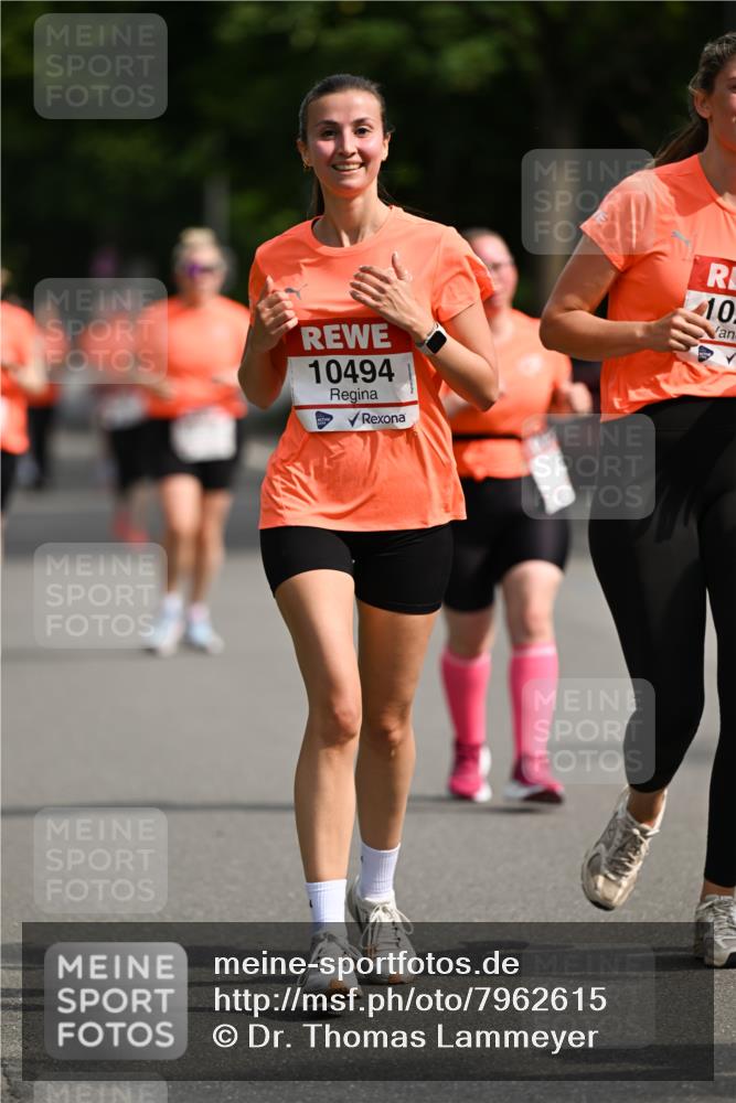 15.06.2025 - REWE Women's Run Dr. Thomas Lammeyer http://msf.ph/oto/7962615 15.06.2025 09:51:28 Laufen 10494 meine-sportfotos.de