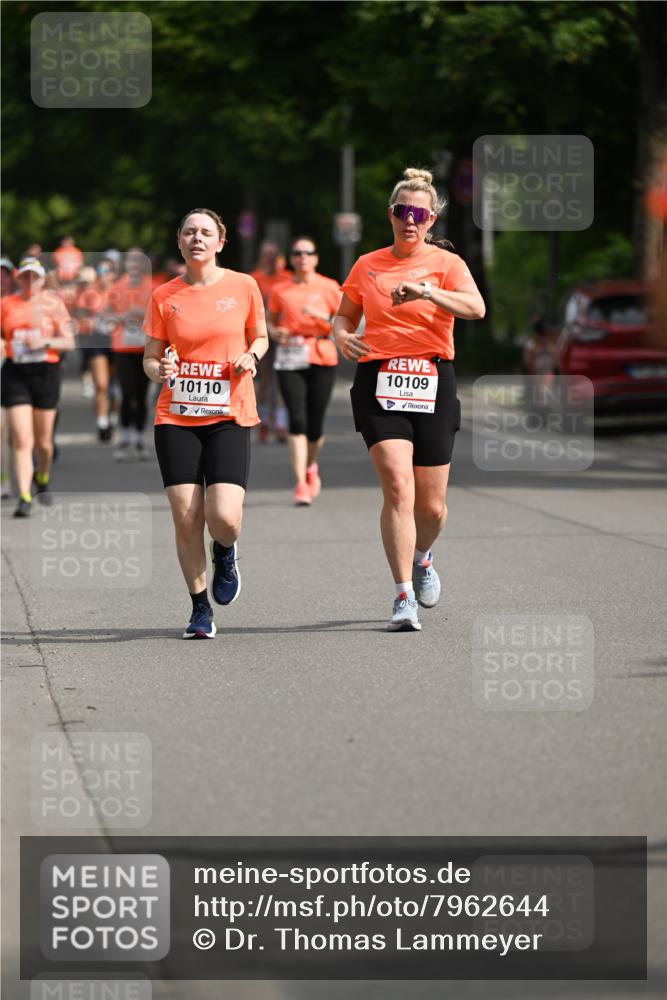 15.06.2025 - REWE Women's Run Dr. Thomas Lammeyer http://msf.ph/oto/7962644 15.06.2025 09:51:30 Laufen 10110, 10109 meine-sportfotos.de