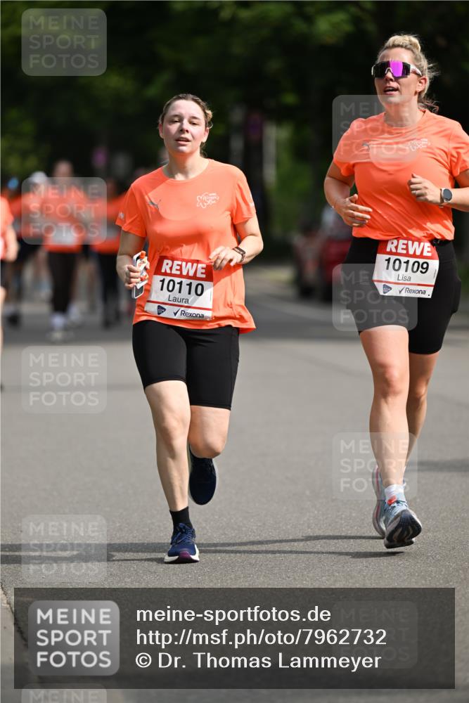 15.06.2025 - REWE Women's Run Dr. Thomas Lammeyer http://msf.ph/oto/7962732 15.06.2025 09:51:32 Laufen 10110, 10109 meine-sportfotos.de