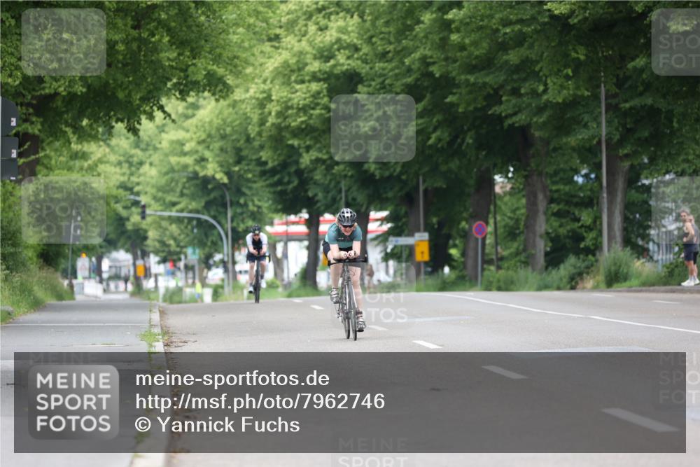 15.06.2025 - 7 Türme Triathlon Yannick Fuchs http://msf.ph/oto/7962746 15.06.2025 11:05:57 Radfahren 201, 286, 290 meine-sportfotos.de