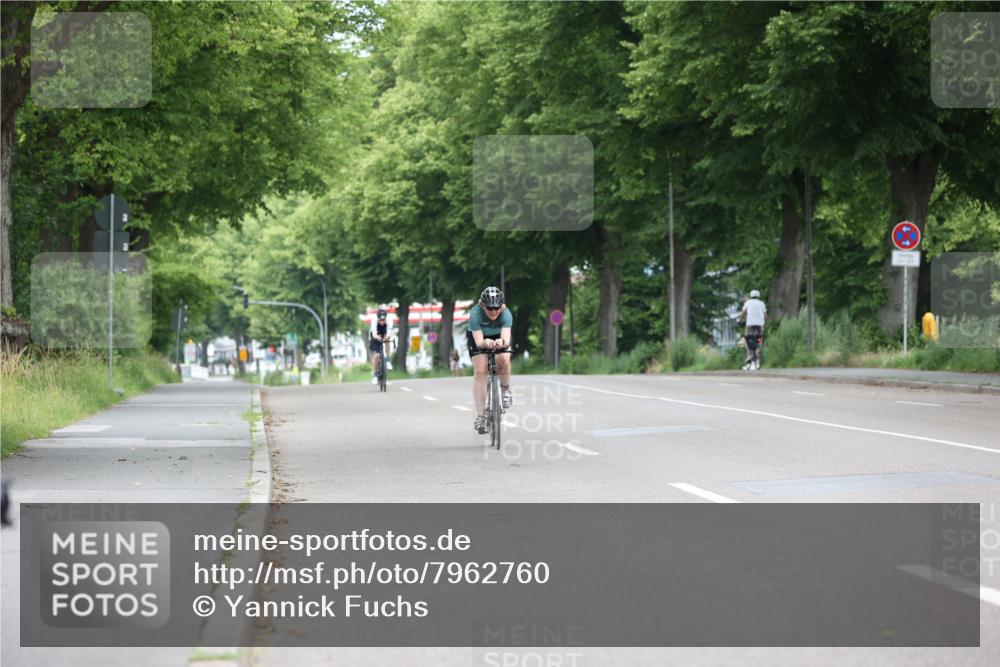 15.06.2025 - 7 Türme Triathlon Yannick Fuchs http://msf.ph/oto/7962760 15.06.2025 11:05:58 Radfahren 201, 290 meine-sportfotos.de