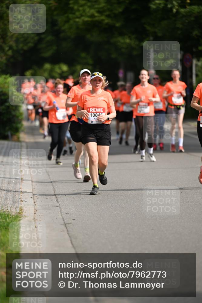 15.06.2025 - REWE Women's Run Dr. Thomas Lammeyer http://msf.ph/oto/7962773 15.06.2025 09:51:35 Laufen 1084 meine-sportfotos.de