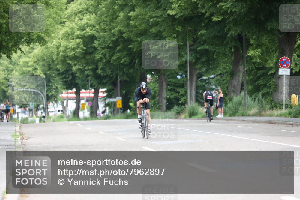 15.06.2025 - 7 Türme Triathlon Yannick Fuchs http://msf.ph/oto/7962897 15.06.2025 11:07:10 Radfahren 334 meine-sportfotos.de