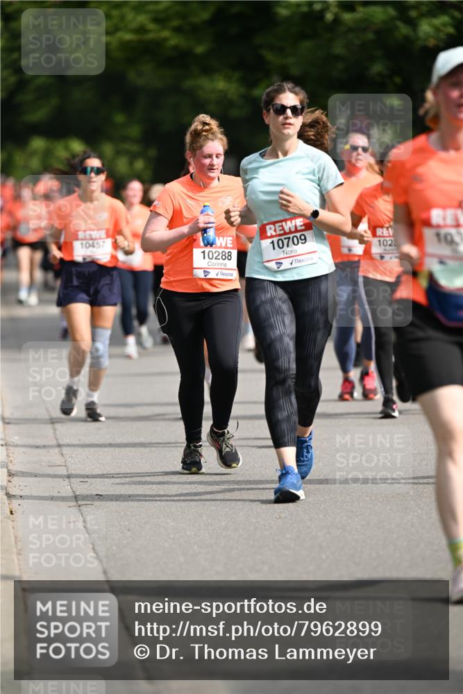 15.06.2025 - REWE Women's Run Dr. Thomas Lammeyer http://msf.ph/oto/7962899 15.06.2025 09:51:41 Laufen 10457, 10288, 10709, 1023, 10 meine-sportfotos.de