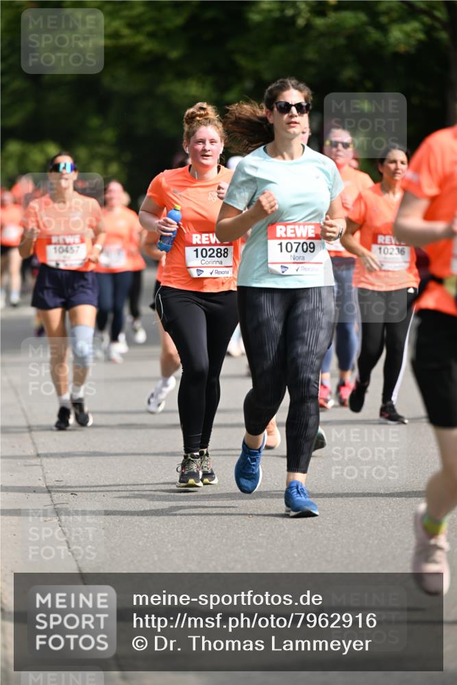 15.06.2025 - REWE Women's Run Dr. Thomas Lammeyer http://msf.ph/oto/7962916 15.06.2025 09:51:41 Laufen 10457, 10288, 10709, 10236 meine-sportfotos.de