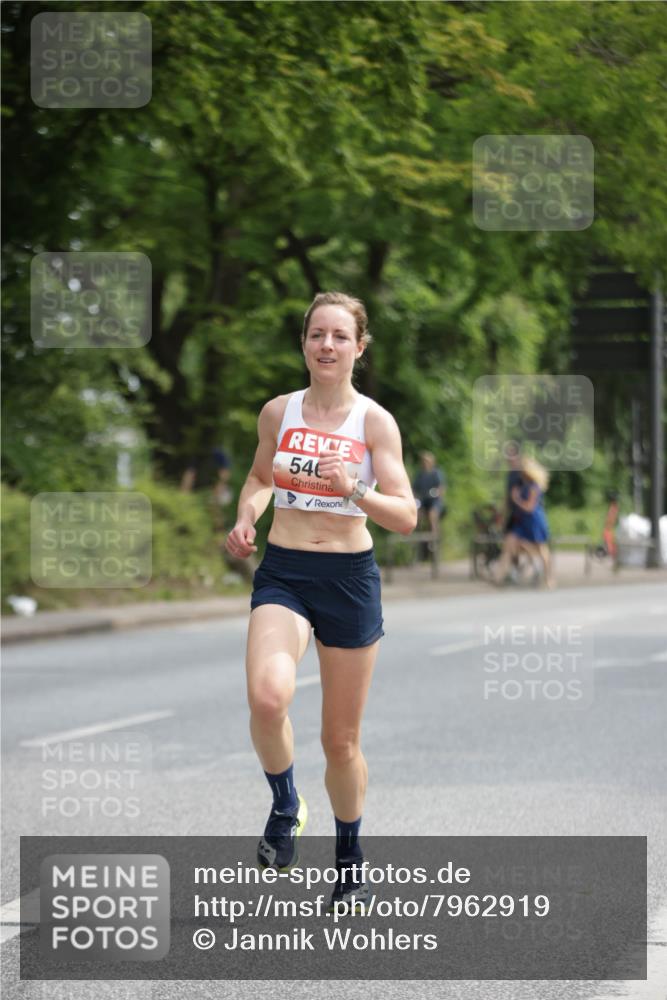 15.06.2025 - REWE Women's Run Jannik Wohlers http://msf.ph/oto/7962919 15.06.2025 09:56:29 Laufen 54 meine-sportfotos.de