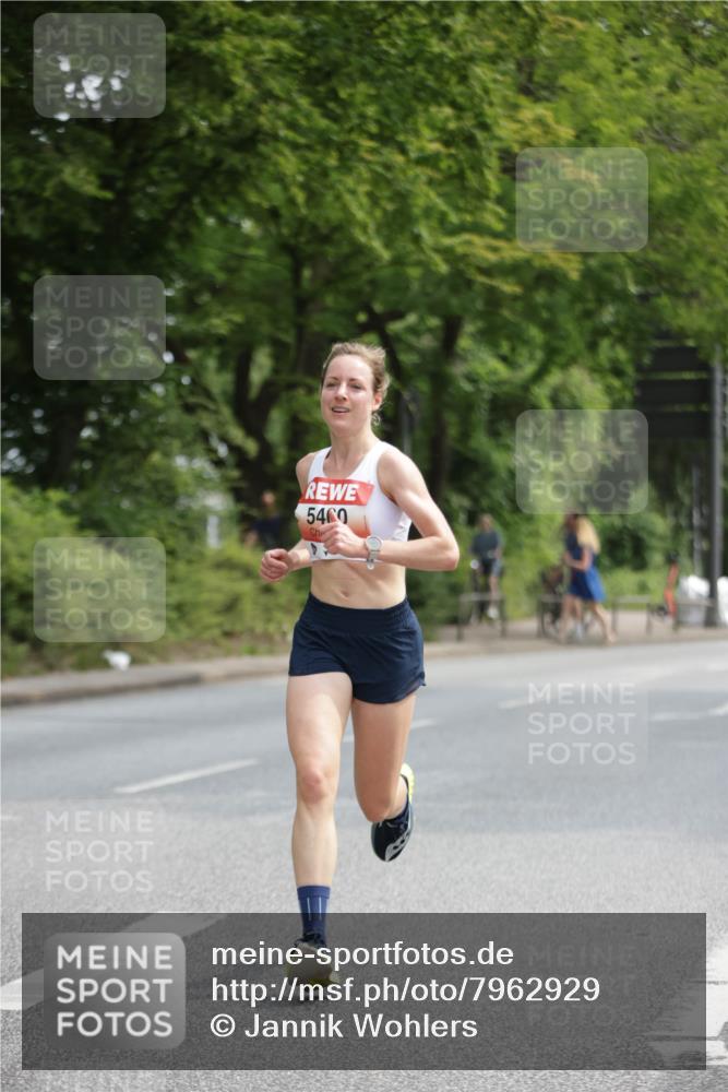 15.06.2025 - REWE Women's Run Jannik Wohlers http://msf.ph/oto/7962929 15.06.2025 09:56:29 Laufen 5400 meine-sportfotos.de