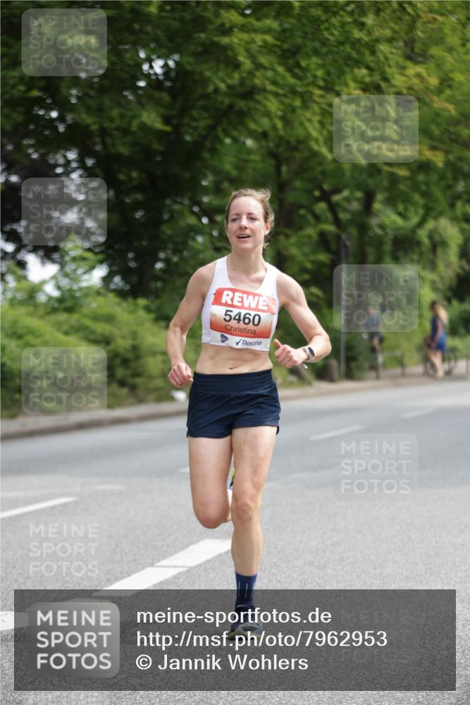 15.06.2025 - REWE Women's Run Jannik Wohlers http://msf.ph/oto/7962953 15.06.2025 09:56:29 Laufen 5460 meine-sportfotos.de