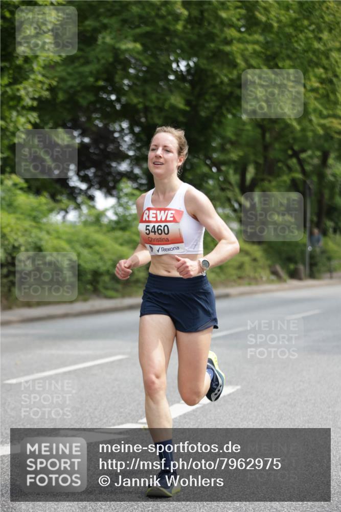 15.06.2025 - REWE Women's Run Jannik Wohlers http://msf.ph/oto/7962975 15.06.2025 09:56:30 Laufen 5460 meine-sportfotos.de