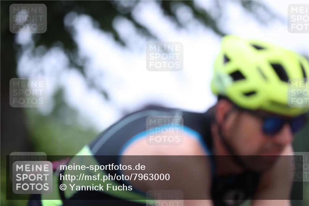 15.06.2025 - 7 Türme Triathlon Yannick Fuchs http://msf.ph/oto/7963000 15.06.2025 11:08:12 Radfahren 306, 340 meine-sportfotos.de