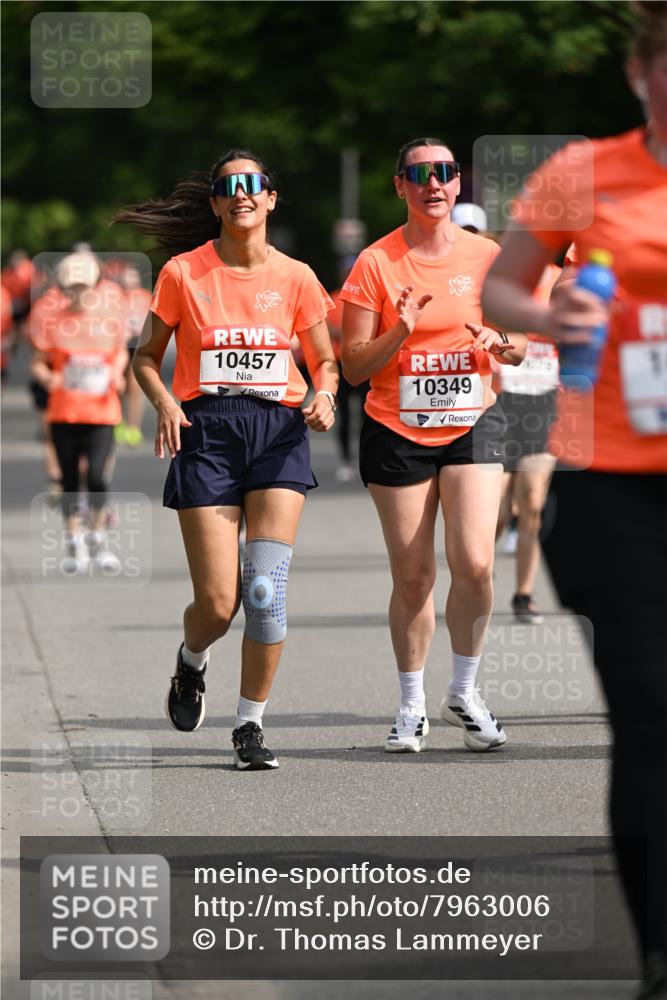 15.06.2025 - REWE Women's Run Dr. Thomas Lammeyer http://msf.ph/oto/7963006 15.06.2025 09:51:44 Laufen 10457, 10349 meine-sportfotos.de