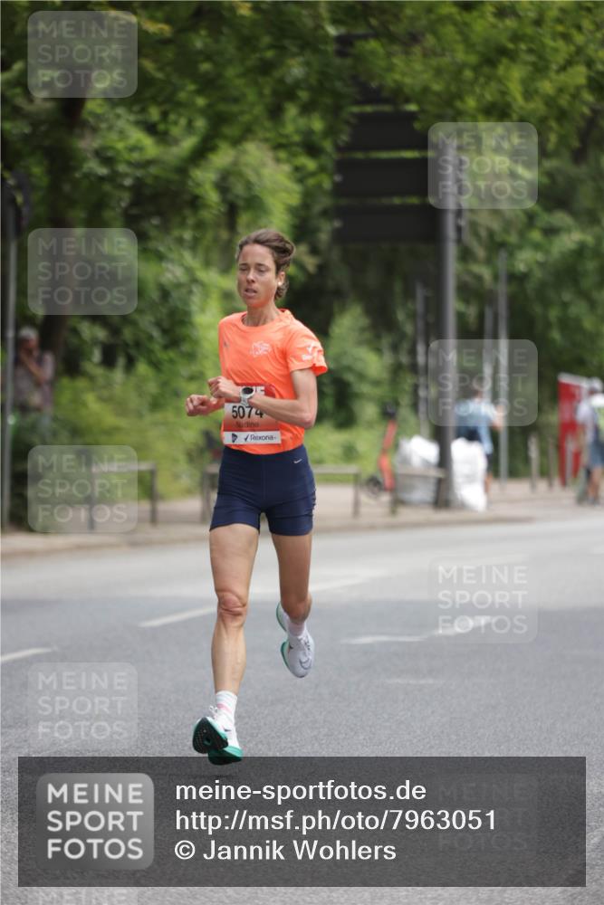 15.06.2025 - REWE Women's Run Jannik Wohlers http://msf.ph/oto/7963051 15.06.2025 09:56:51 Laufen 5074 meine-sportfotos.de