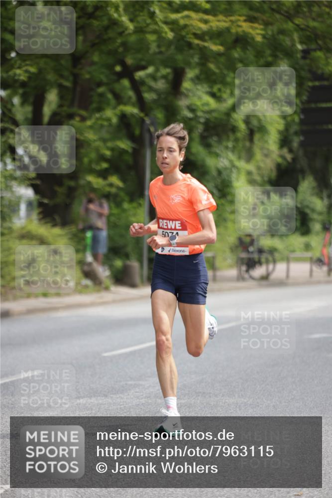 15.06.2025 - REWE Women's Run Jannik Wohlers http://msf.ph/oto/7963115 15.06.2025 09:56:51 Laufen 5074 meine-sportfotos.de