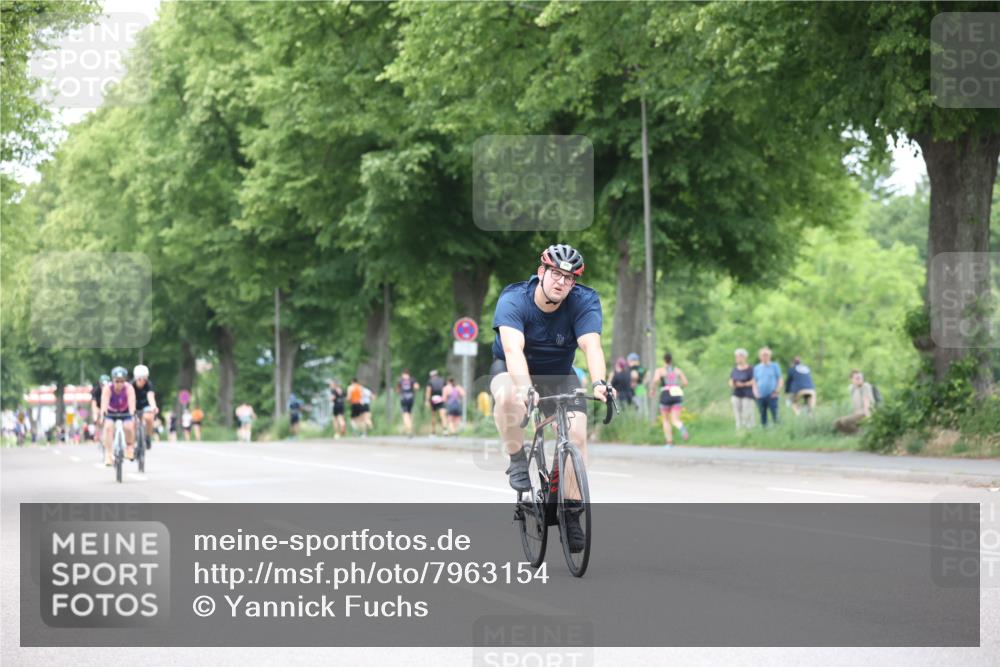 15.06.2025 - 7 Türme Triathlon Yannick Fuchs http://msf.ph/oto/7963154 15.06.2025 13:53:00 Radfahren 408, 946, 1022, 1115 meine-sportfotos.de