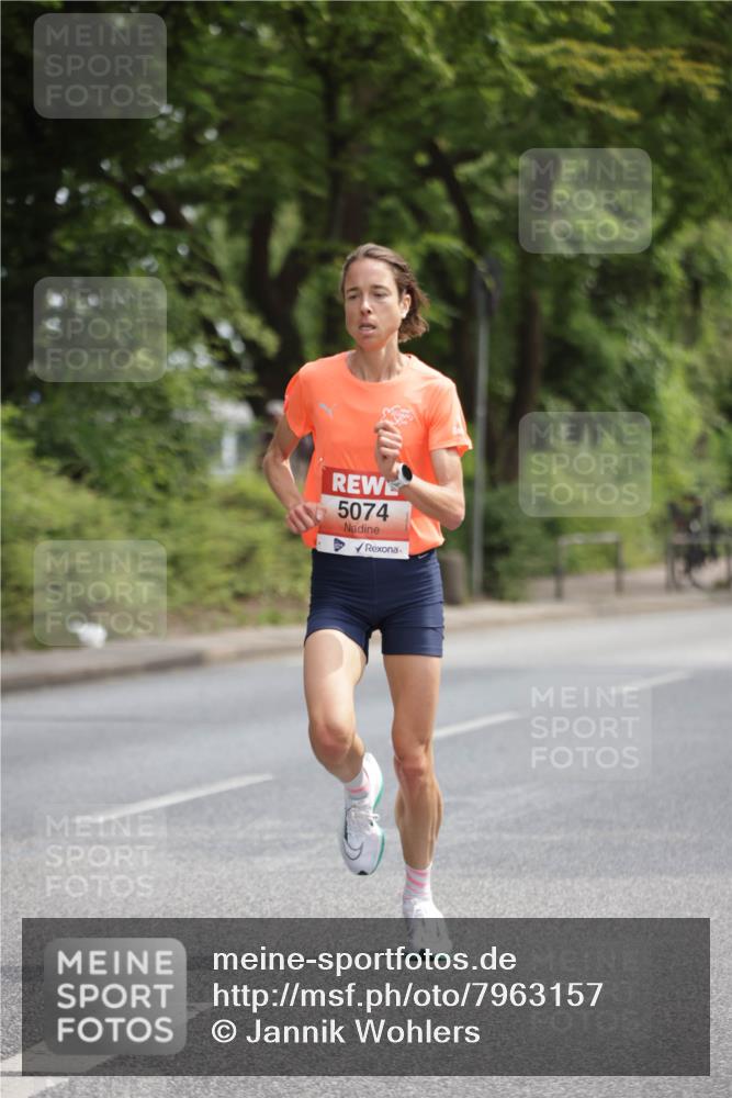 15.06.2025 - REWE Women's Run Jannik Wohlers http://msf.ph/oto/7963157 15.06.2025 09:56:52 Laufen 5074 meine-sportfotos.de