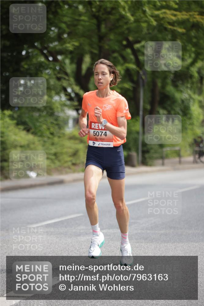 15.06.2025 - REWE Women's Run Jannik Wohlers http://msf.ph/oto/7963163 15.06.2025 09:56:52 Laufen 5074 meine-sportfotos.de