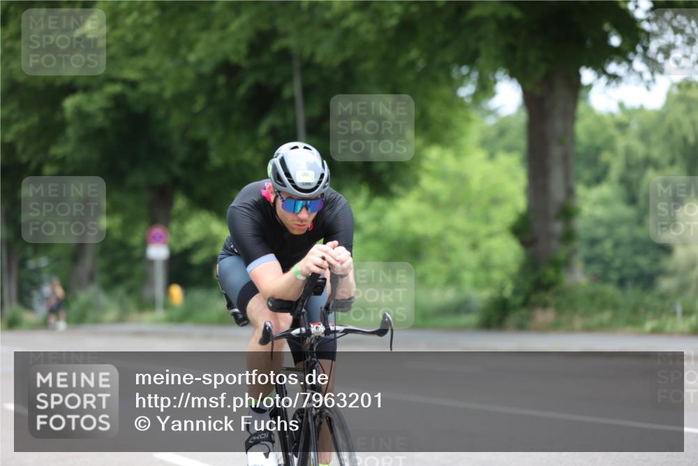 15.06.2025 - 7 Türme Triathlon Yannick Fuchs http://msf.ph/oto/7963201 15.06.2025 11:09:06 Radfahren 250 meine-sportfotos.de