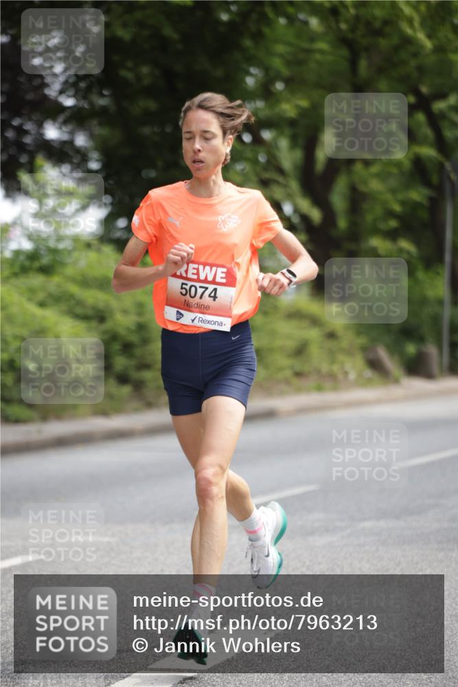 15.06.2025 - REWE Women's Run Jannik Wohlers http://msf.ph/oto/7963213 15.06.2025 09:56:52 Laufen 5074 meine-sportfotos.de