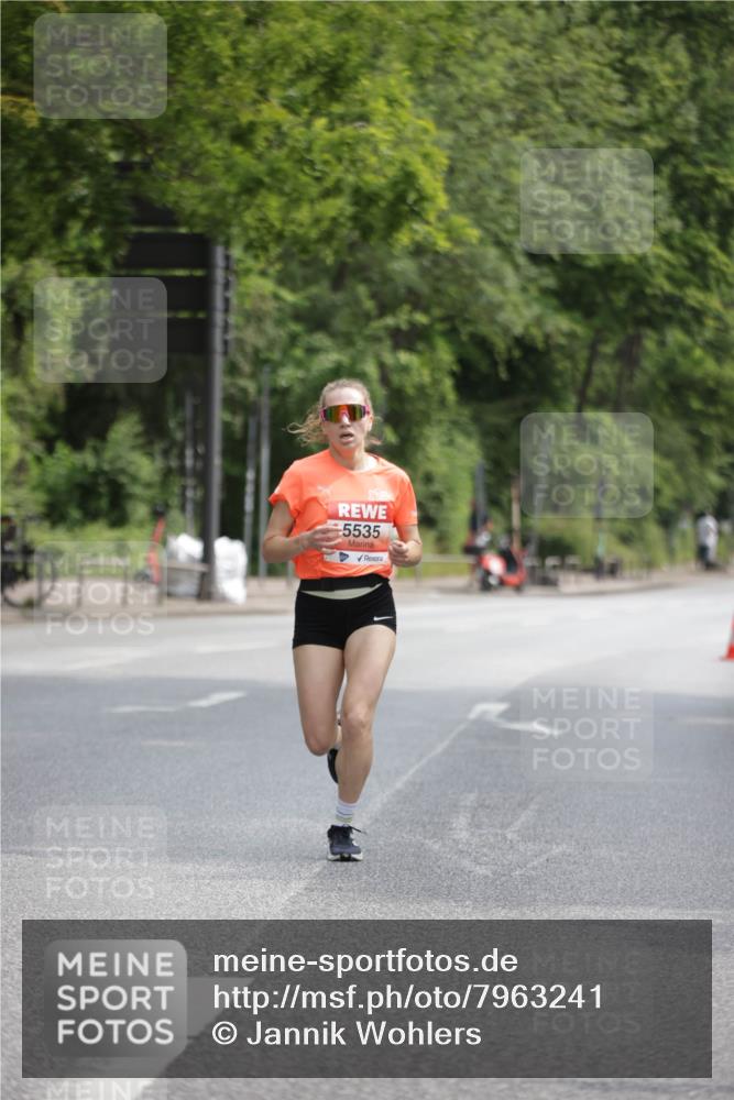 15.06.2025 - REWE Women's Run Jannik Wohlers http://msf.ph/oto/7963241 15.06.2025 09:57:36 Laufen 5535 meine-sportfotos.de