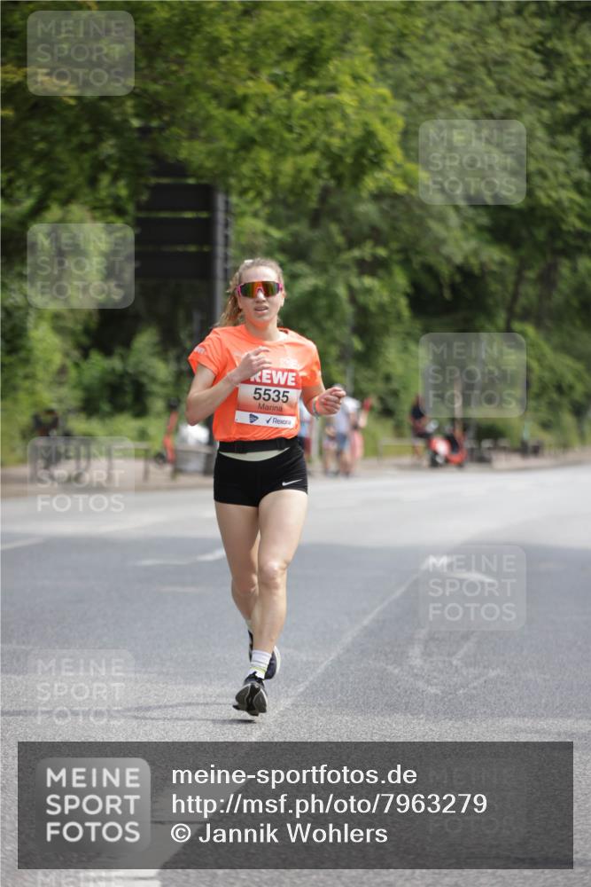 15.06.2025 - REWE Women's Run Jannik Wohlers http://msf.ph/oto/7963279 15.06.2025 09:57:37 Laufen 5535 meine-sportfotos.de