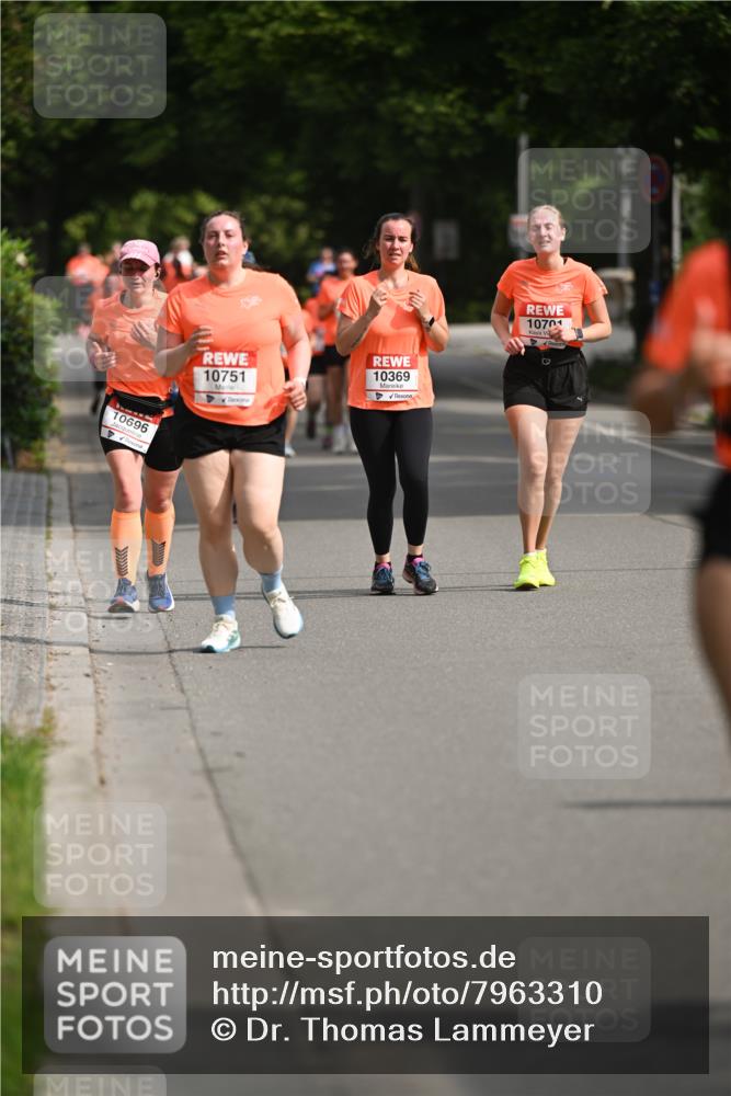 15.06.2025 - REWE Women's Run Dr. Thomas Lammeyer http://msf.ph/oto/7963310 15.06.2025 09:51:56 Laufen 10696, 10751, 10369, 10701 meine-sportfotos.de