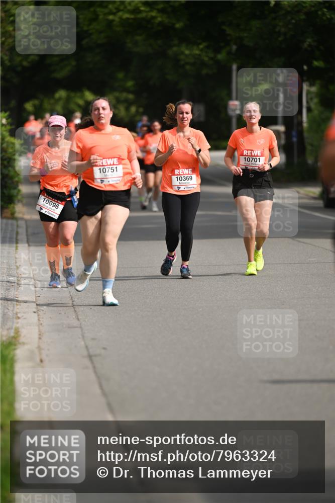 15.06.2025 - REWE Women's Run Dr. Thomas Lammeyer http://msf.ph/oto/7963324 15.06.2025 09:51:56 Laufen 10696, 10751, 10369, 10701 meine-sportfotos.de