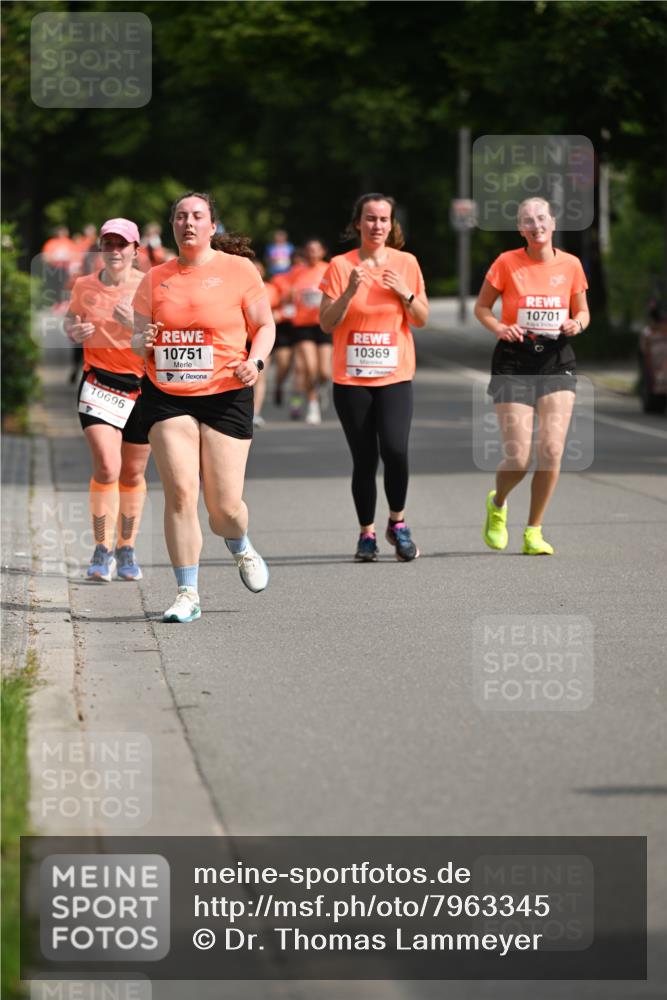 15.06.2025 - REWE Women's Run Dr. Thomas Lammeyer http://msf.ph/oto/7963345 15.06.2025 09:51:56 Laufen 10696, 10751, 10369, 10701 meine-sportfotos.de