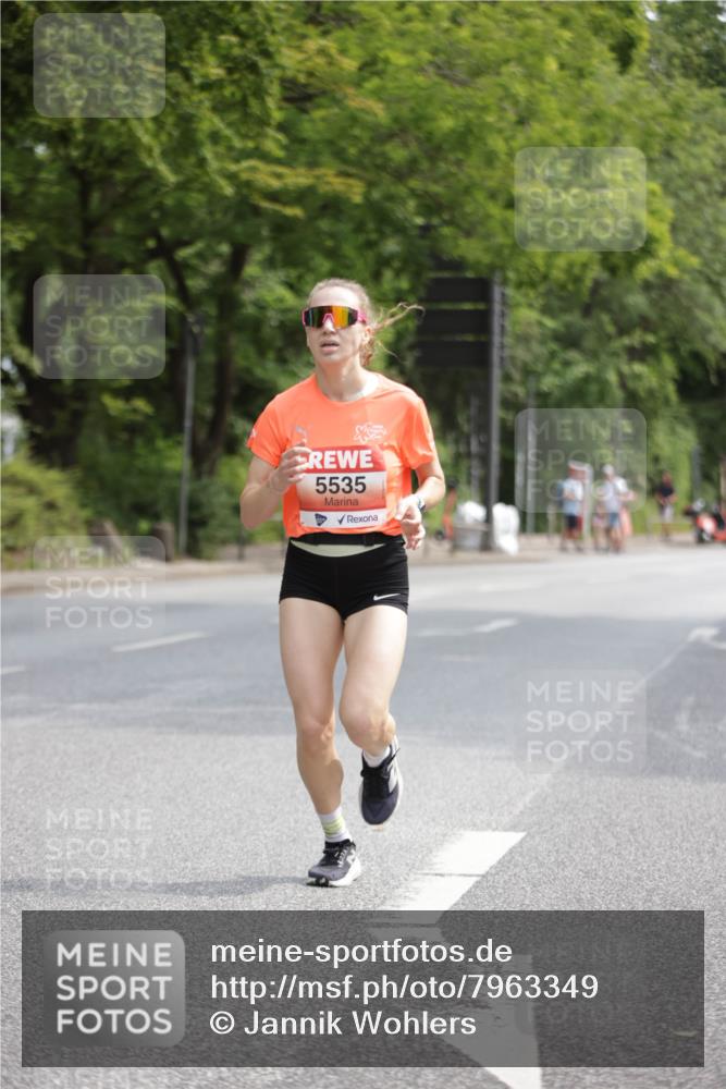 15.06.2025 - REWE Women's Run Jannik Wohlers http://msf.ph/oto/7963349 15.06.2025 09:57:38 Laufen 5535 meine-sportfotos.de