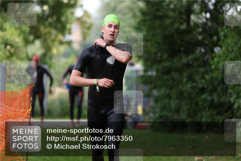 15.06.2025 - 7 Türme Triathlon Michael Strokosch http://msf.ph/oto/7963350 15.06.2025 12:16:00 Schwimmen 411, 446, 500, 503, 511, 537, 567, 575, 583, 669 meine-sportfotos.de