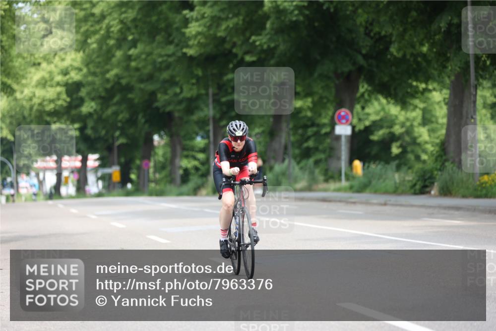 15.06.2025 - 7 Türme Triathlon Yannick Fuchs http://msf.ph/oto/7963376 15.06.2025 11:09:29 Radfahren 232 meine-sportfotos.de