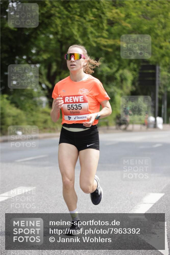 15.06.2025 - REWE Women's Run Jannik Wohlers http://msf.ph/oto/7963392 15.06.2025 09:57:39 Laufen 5535 meine-sportfotos.de