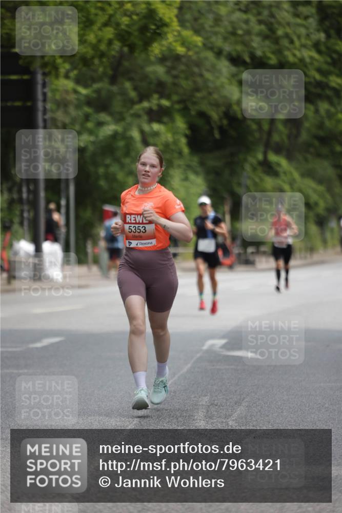15.06.2025 - REWE Women's Run Jannik Wohlers http://msf.ph/oto/7963421 15.06.2025 09:58:04 Laufen 5353 meine-sportfotos.de