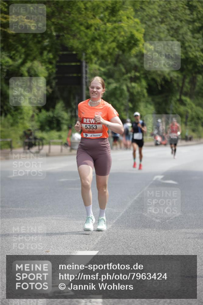 15.06.2025 - REWE Women's Run Jannik Wohlers http://msf.ph/oto/7963424 15.06.2025 09:58:05 Laufen 5353 meine-sportfotos.de