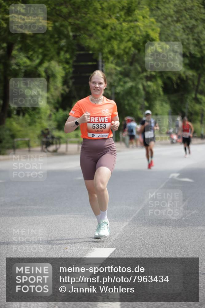 15.06.2025 - REWE Women's Run Jannik Wohlers http://msf.ph/oto/7963434 15.06.2025 09:58:06 Laufen 5353 meine-sportfotos.de