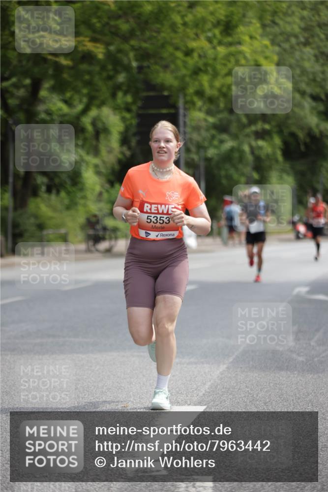15.06.2025 - REWE Women's Run Jannik Wohlers http://msf.ph/oto/7963442 15.06.2025 09:58:06 Laufen 5353 meine-sportfotos.de