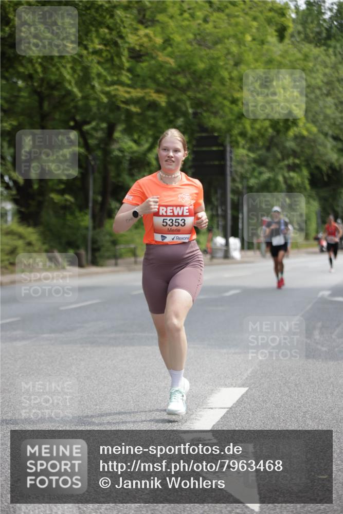15.06.2025 - REWE Women's Run Jannik Wohlers http://msf.ph/oto/7963468 15.06.2025 09:58:06 Laufen 5353 meine-sportfotos.de
