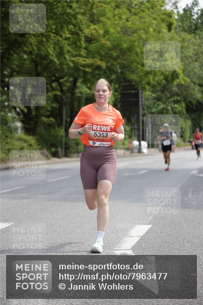15.06.2025 - REWE Women's Run Jannik Wohlers http://msf.ph/oto/7963477 15.06.2025 09:58:07 Laufen 5353 meine-sportfotos.de