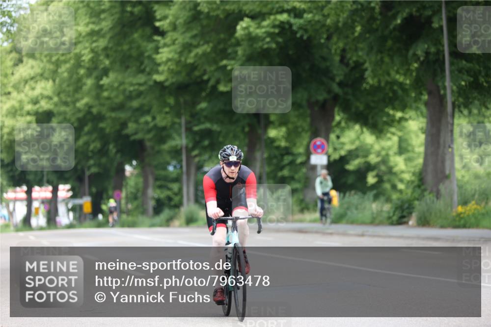 15.06.2025 - 7 Türme Triathlon Yannick Fuchs http://msf.ph/oto/7963478 15.06.2025 11:09:58 Radfahren 263 meine-sportfotos.de