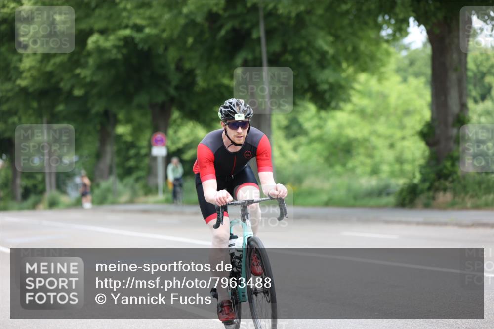 15.06.2025 - 7 Türme Triathlon Yannick Fuchs http://msf.ph/oto/7963488 15.06.2025 11:09:59 Radfahren 263 meine-sportfotos.de
