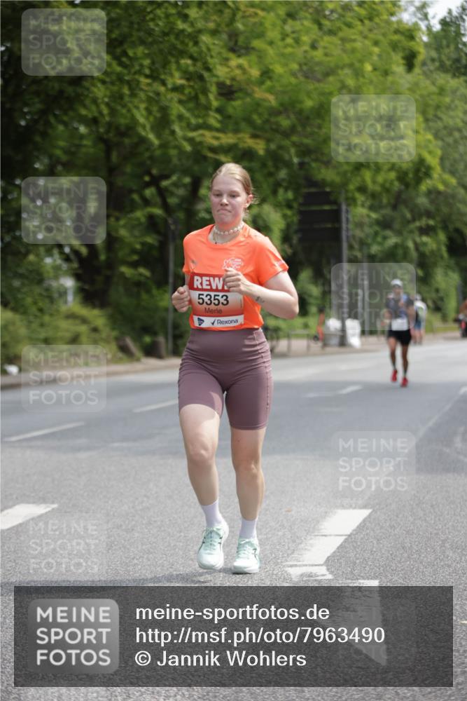 15.06.2025 - REWE Women's Run Jannik Wohlers http://msf.ph/oto/7963490 15.06.2025 09:58:07 Laufen 5353 meine-sportfotos.de
