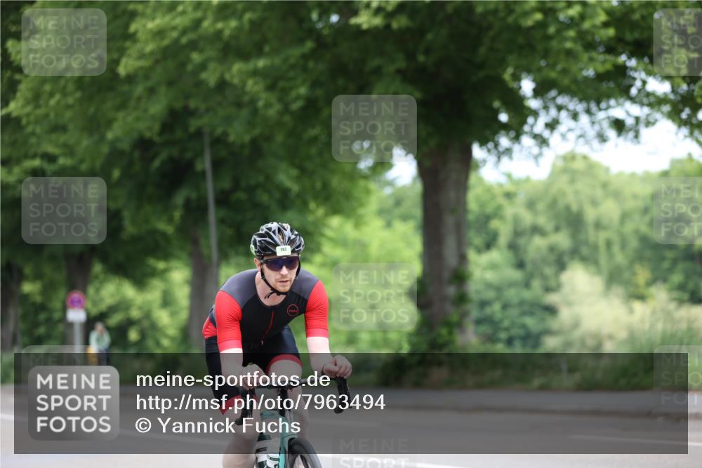 15.06.2025 - 7 Türme Triathlon Yannick Fuchs http://msf.ph/oto/7963494 15.06.2025 11:09:59 Radfahren 263 meine-sportfotos.de
