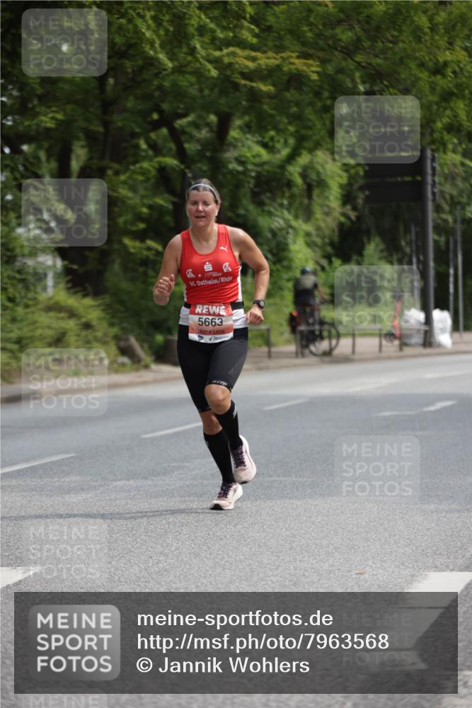 15.06.2025 - REWE Women's Run Jannik Wohlers http://msf.ph/oto/7963568 15.06.2025 09:58:16 Laufen 5663 meine-sportfotos.de