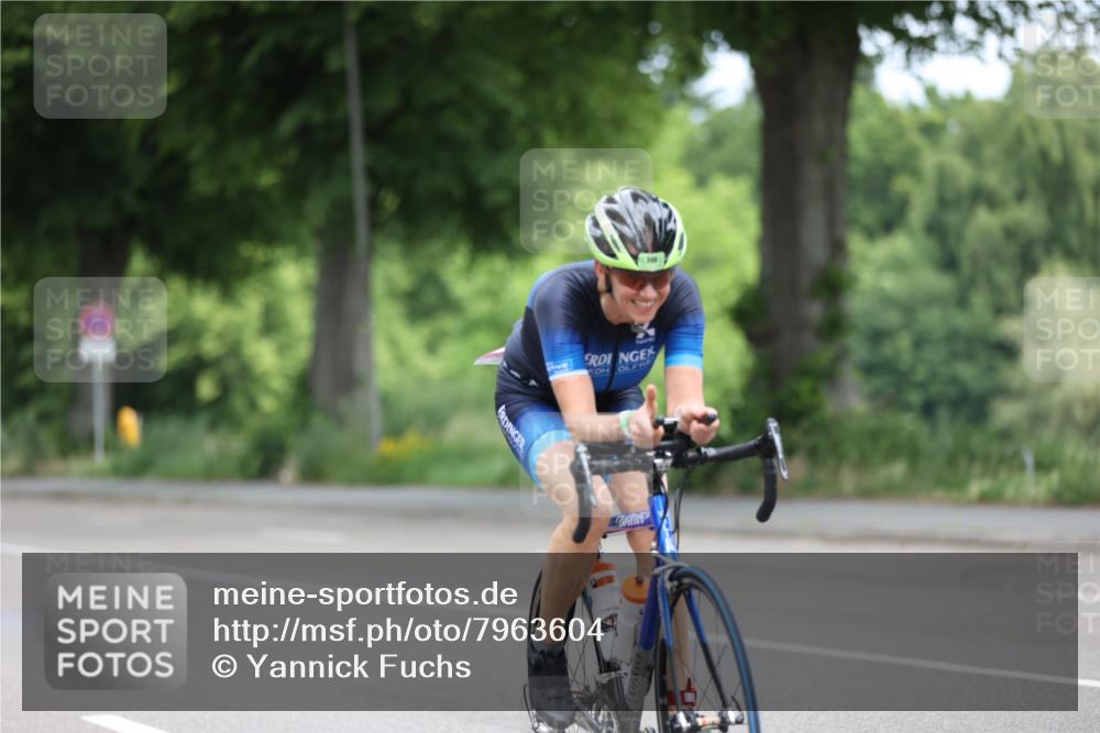 15.06.2025 - 7 Türme Triathlon Yannick Fuchs http://msf.ph/oto/7963604 15.06.2025 11:10:32 Radfahren 248, 285, 299, 302 meine-sportfotos.de