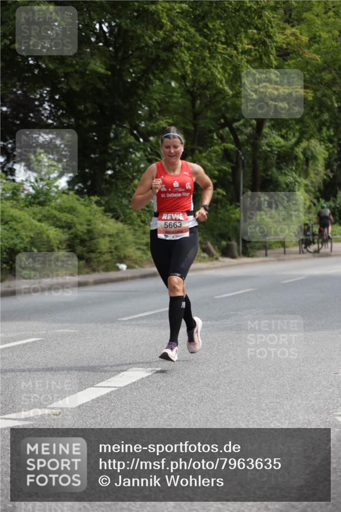 15.06.2025 - REWE Women's Run Jannik Wohlers http://msf.ph/oto/7963635 15.06.2025 09:58:17 Laufen 5663 meine-sportfotos.de