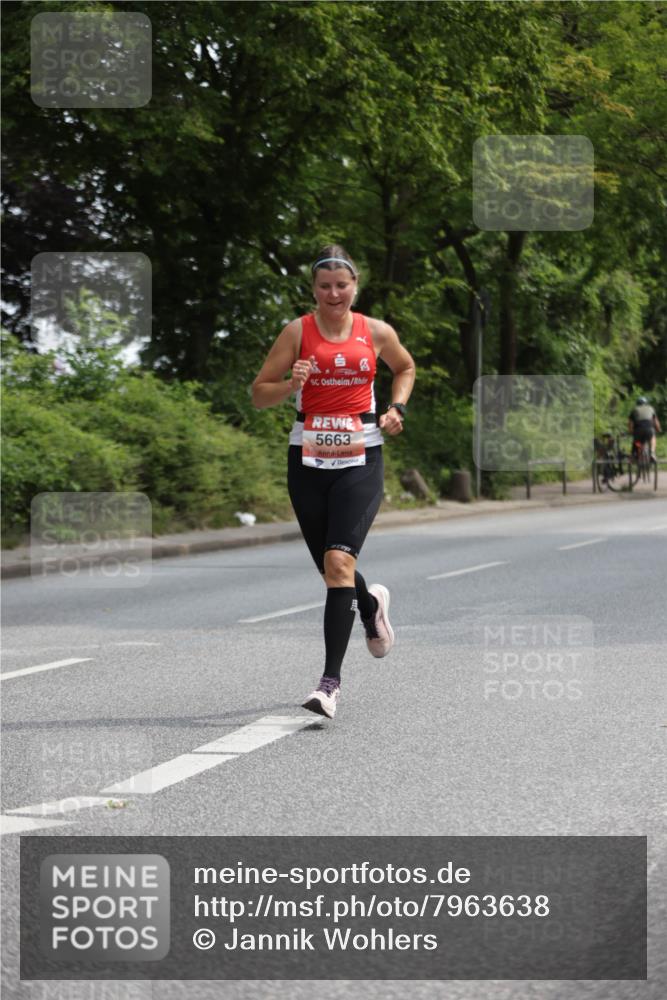 15.06.2025 - REWE Women's Run Jannik Wohlers http://msf.ph/oto/7963638 15.06.2025 09:58:17 Laufen 5663 meine-sportfotos.de