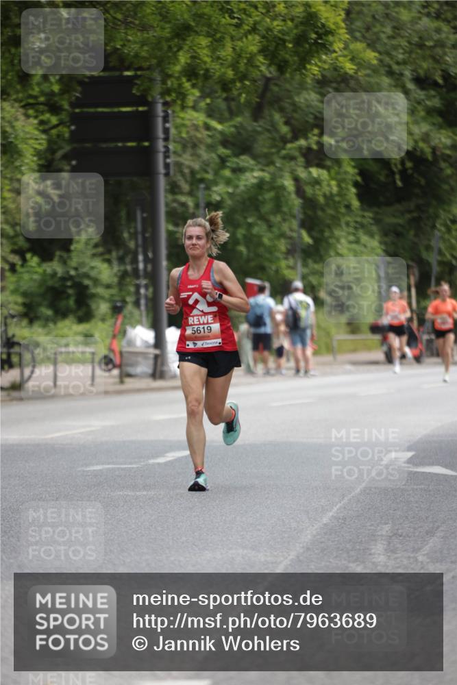 15.06.2025 - REWE Women's Run Jannik Wohlers http://msf.ph/oto/7963689 15.06.2025 09:58:30 Laufen 5619 meine-sportfotos.de